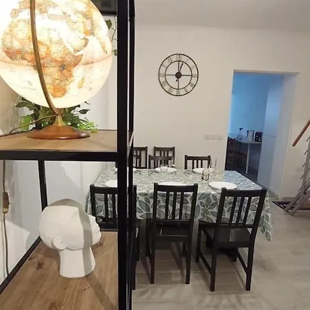 Semesterbostad Maison De En Baroeul